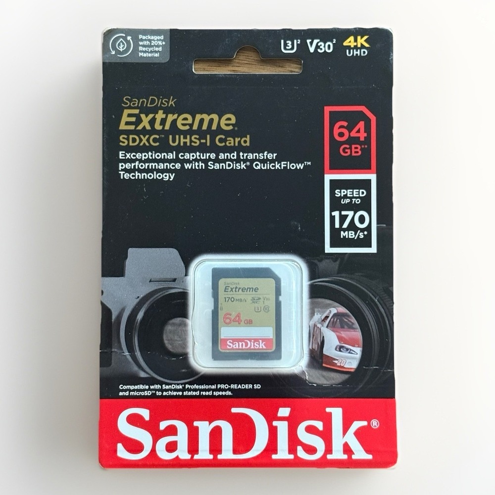 SanDisk 64GB Extreme SDXC 170MB/S U3 V30 4K SD Class 10 Memory Card SDSDXV2-064G